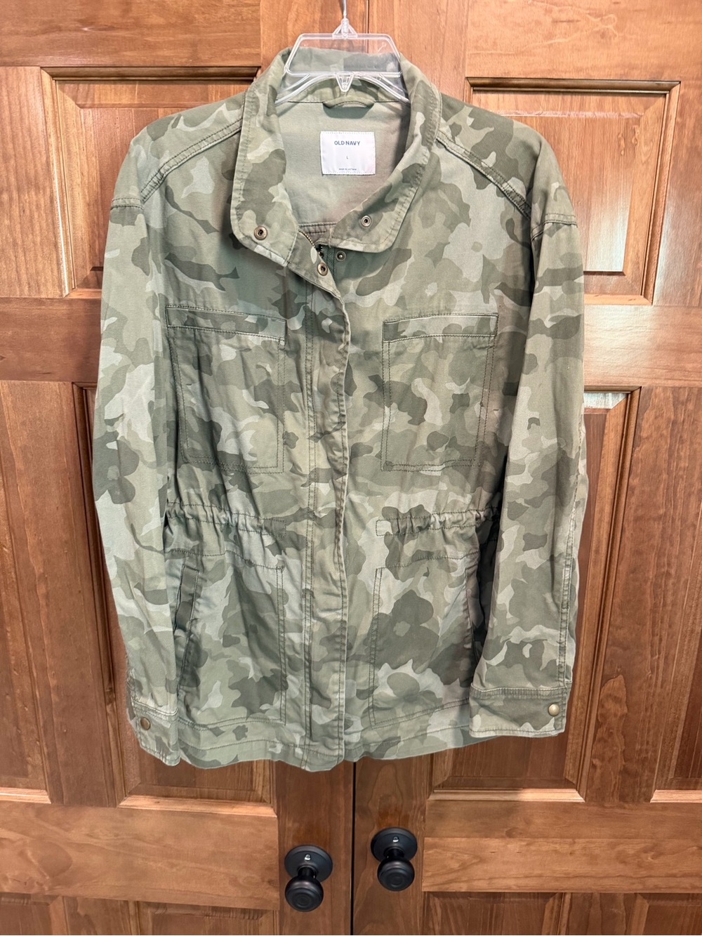 Old Navy Women’s Olive Green Camo Drawstring Waist Utility Jacket, Size Large